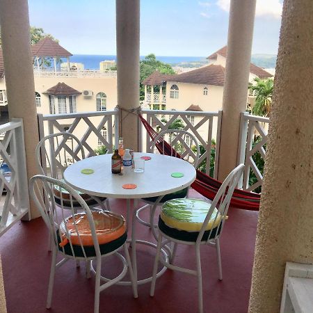 #D1 Castle Studio Wifi King Bed Ocho Rios Jamaica Zewnętrze zdjęcie